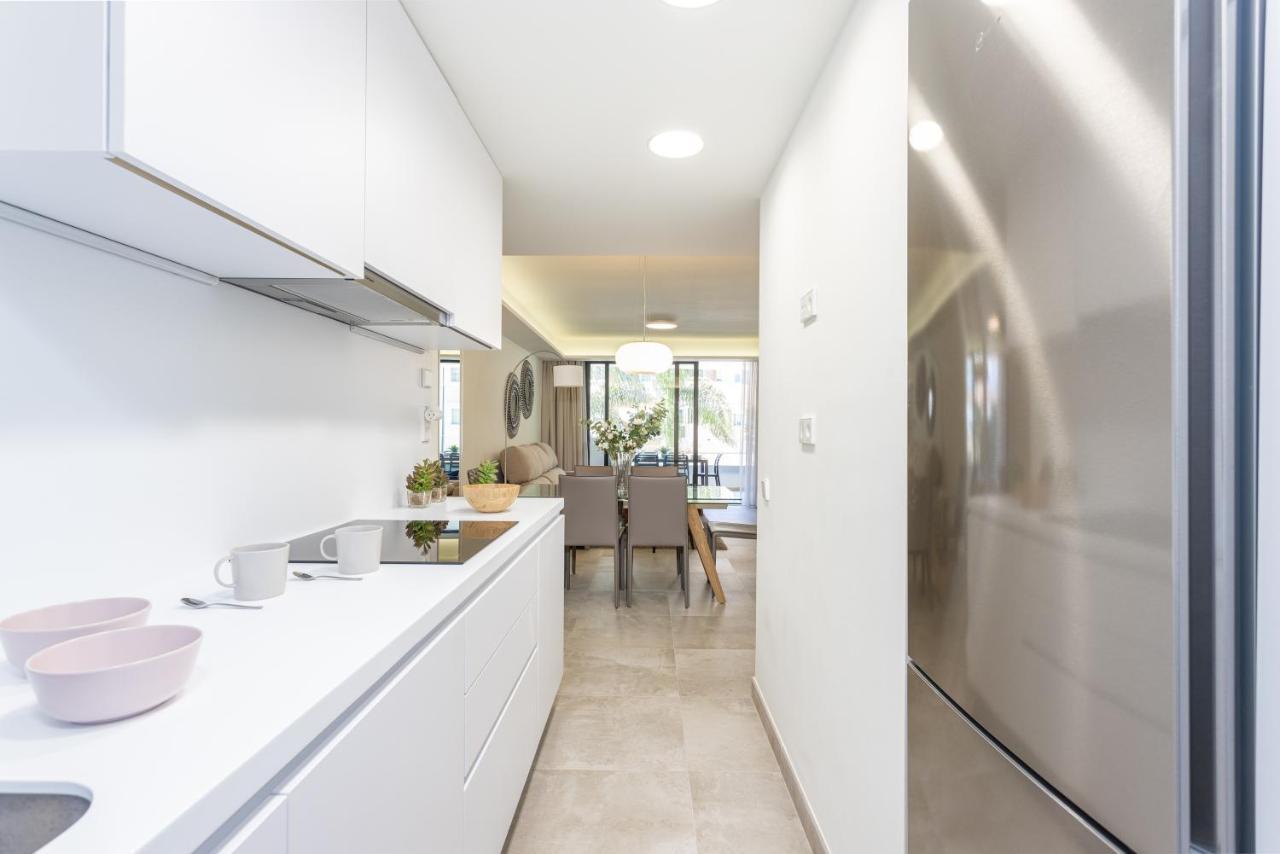 Blue Infinity Luxury Apartment By Ghr Rentals Estepona Exterior photo