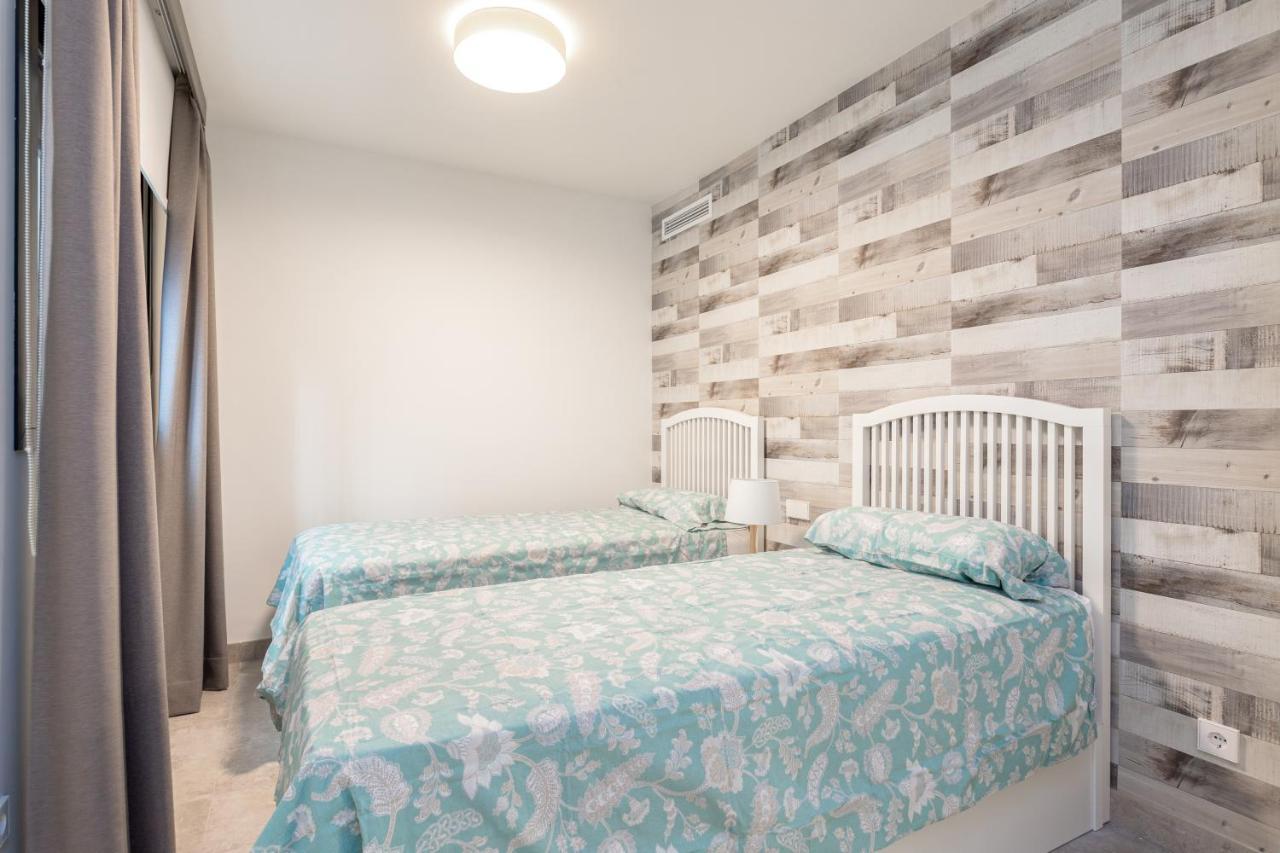 Blue Infinity Luxury Apartment By Ghr Rentals Estepona Exterior photo
